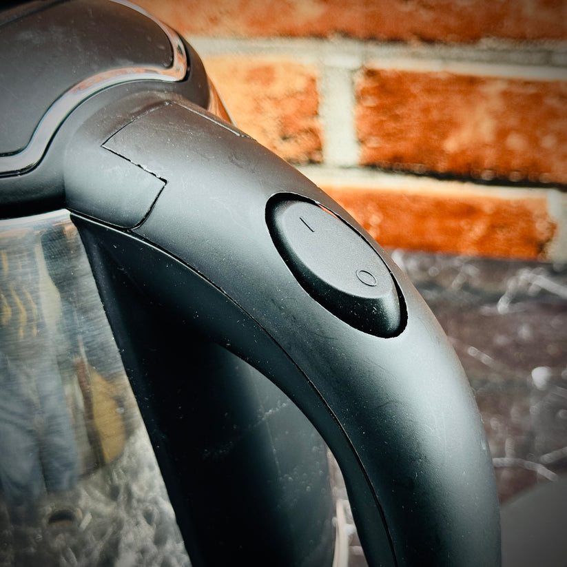 Electric kettle steel body 1.8 liters 1500 watts automatic instant heating multicolor